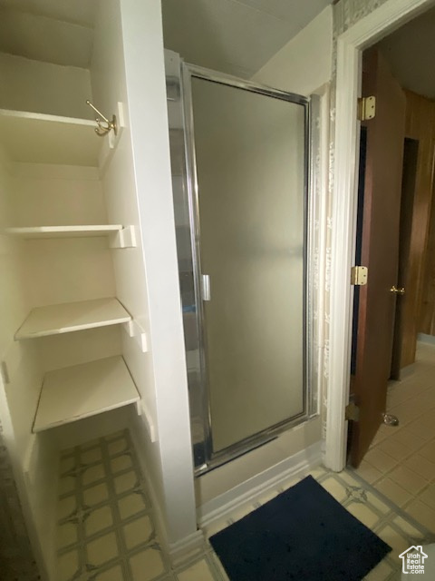 GOLDING ESTATES - Residential