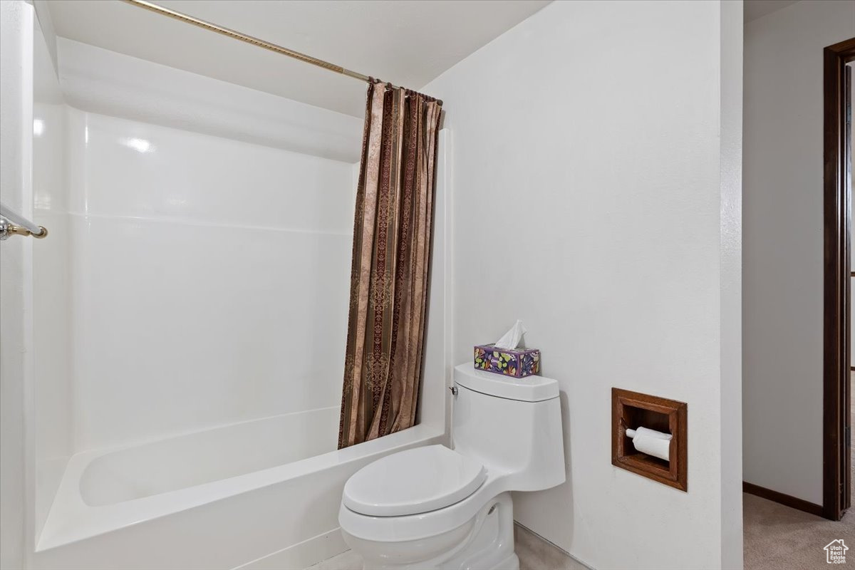 VILLAGE 2 PHASE 1 CONDM - Residential