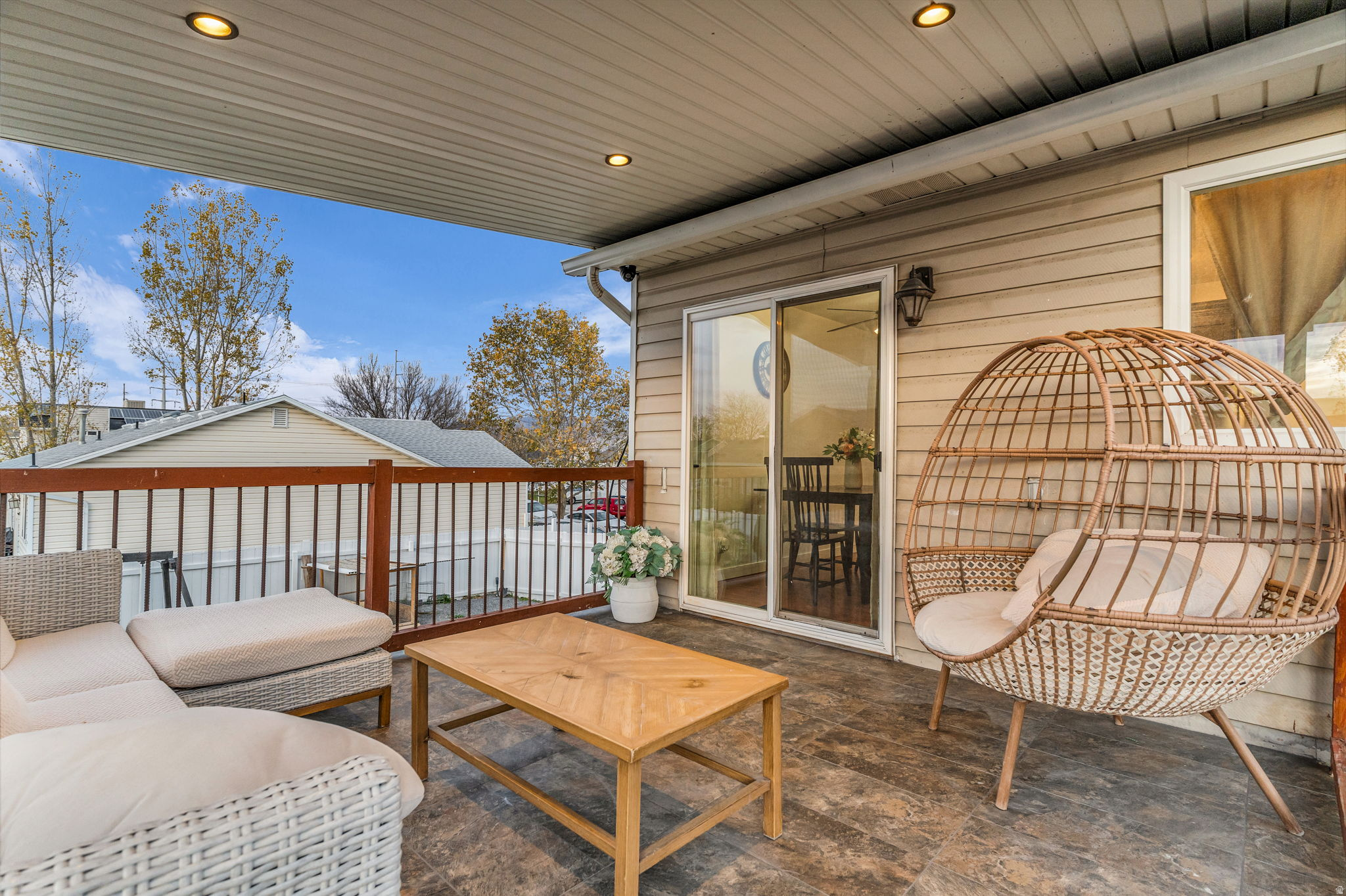 KINGSPOINTE - Residential