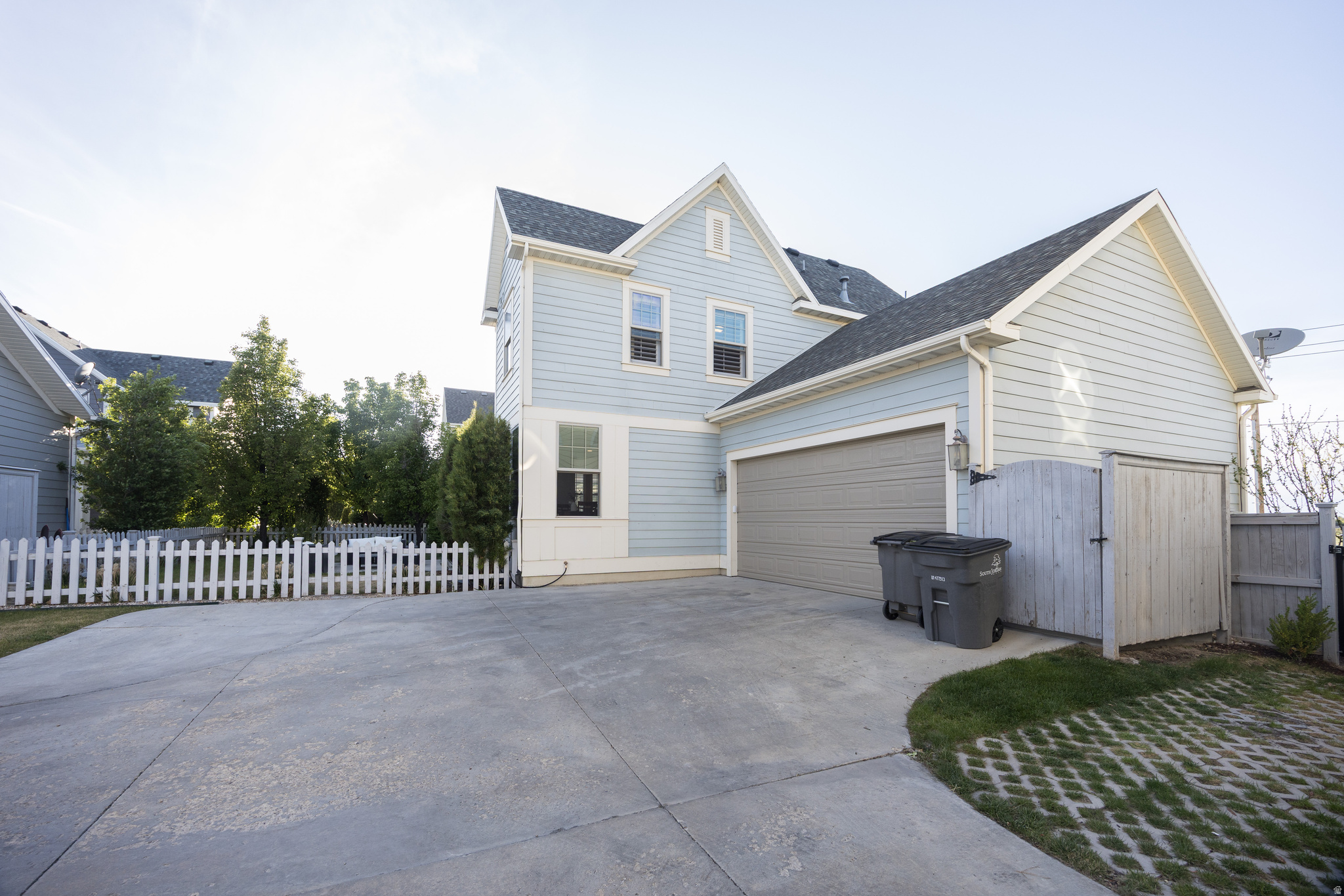 KENNECOTT - Residential