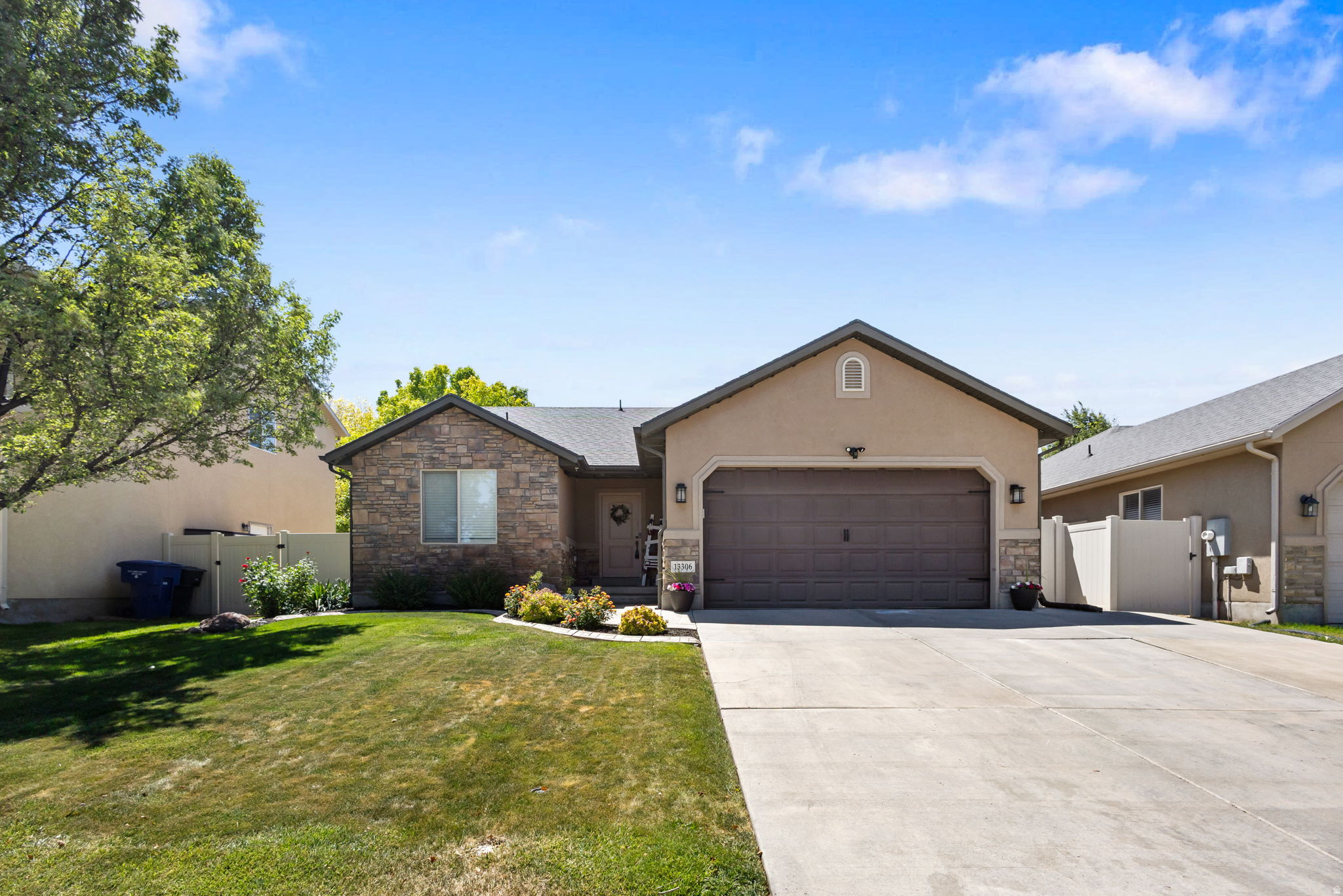 Photo 1 of 37 — 13306 CEDAR PARK DR, Herriman, UT 84096