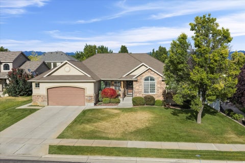Homes For Sale - 186 N 2975<br/> West Point, UT 84015