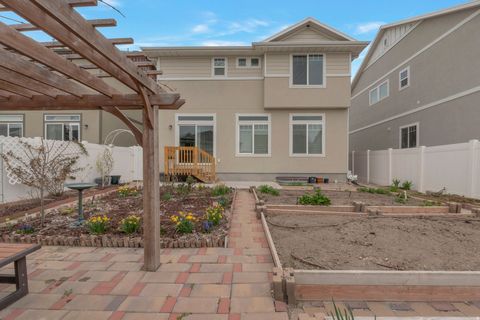 Tiny photo for 2606 N HESTON PARK W, Lehi, UT 84048 (MLS # 2145378)