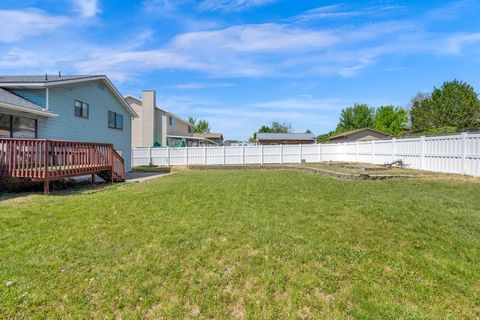Tiny photo for 1126 N 1000 E, Layton, UT 84040 (MLS # 2173925)