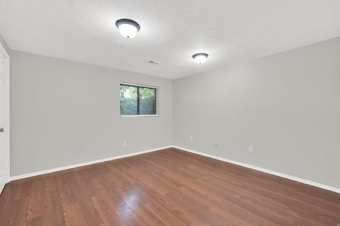 Tiny photo for 1126 N 1000 E, Layton, UT 84040 (MLS # 2173925)