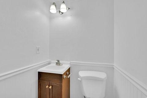Tiny photo for 1126 N 1000 E, Layton, UT 84040 (MLS # 2173925)
