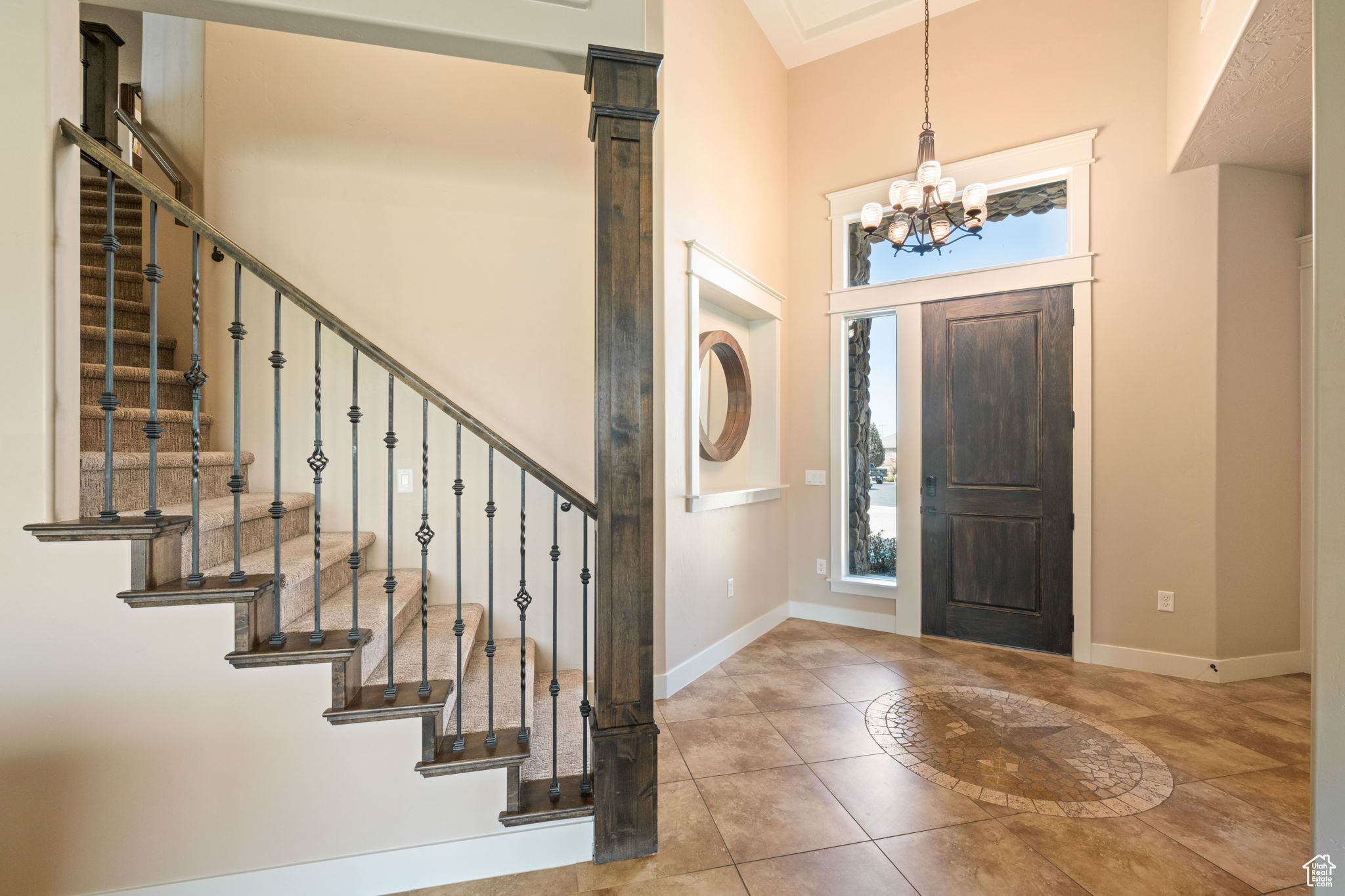 GENTRY LANE - Residential