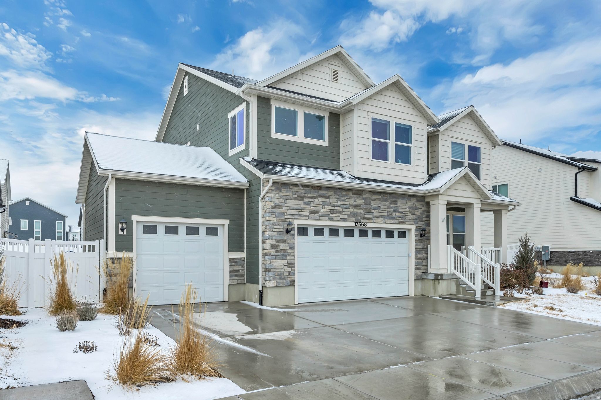 MOUNTAIN RIDGE - Residential