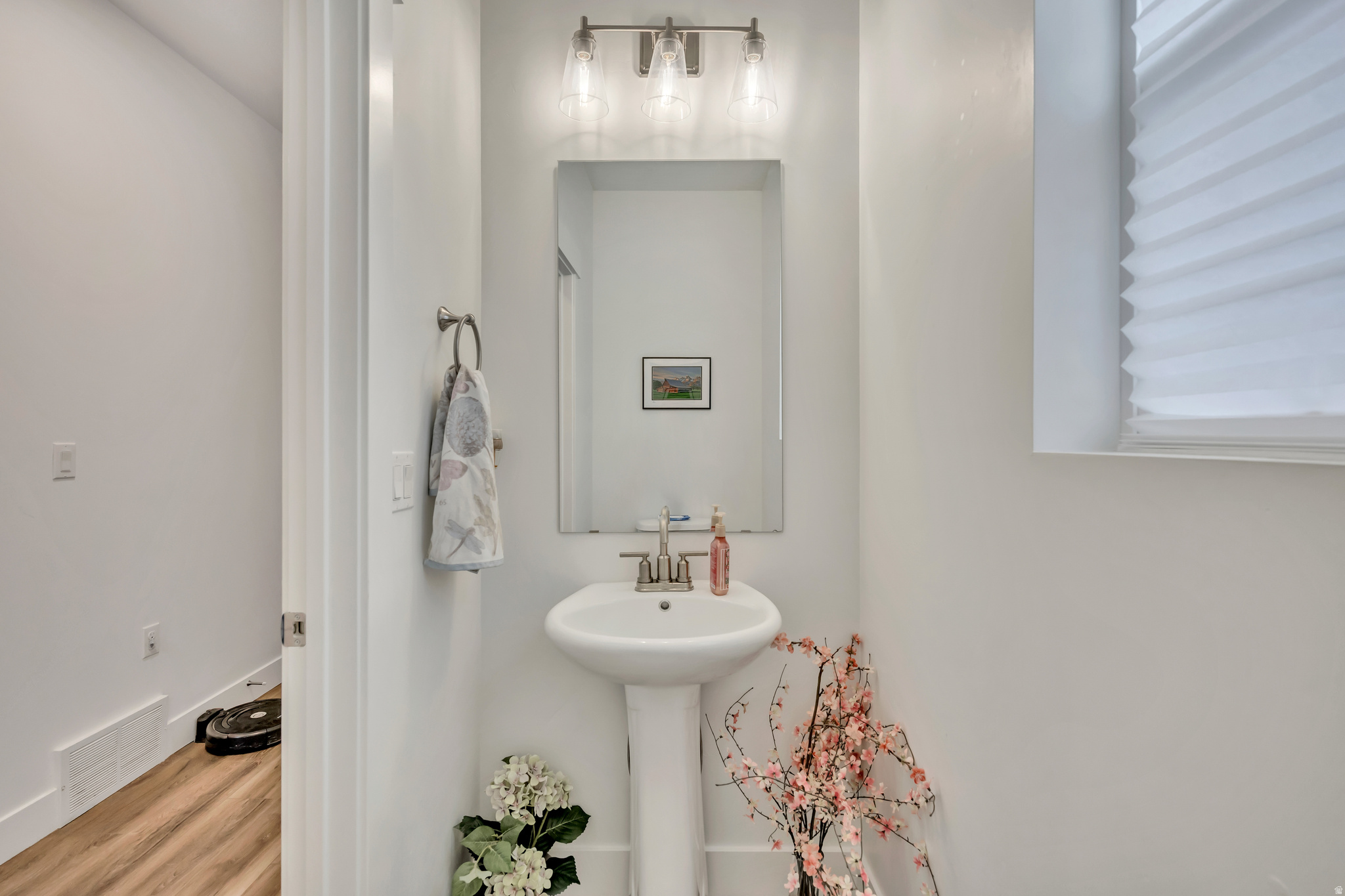 MOUNTAIN RIDGE - Residential