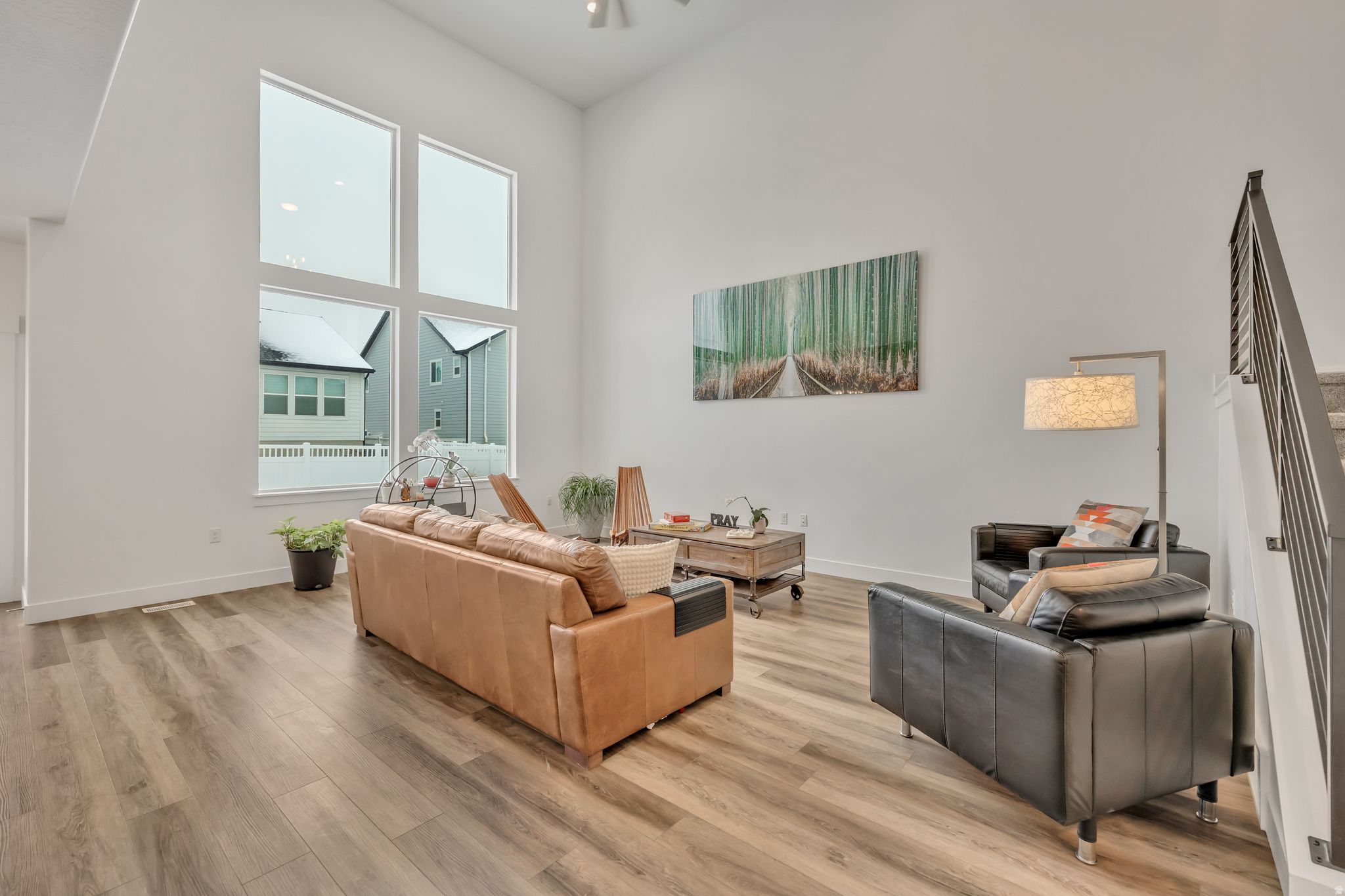 MOUNTAIN RIDGE - Residential