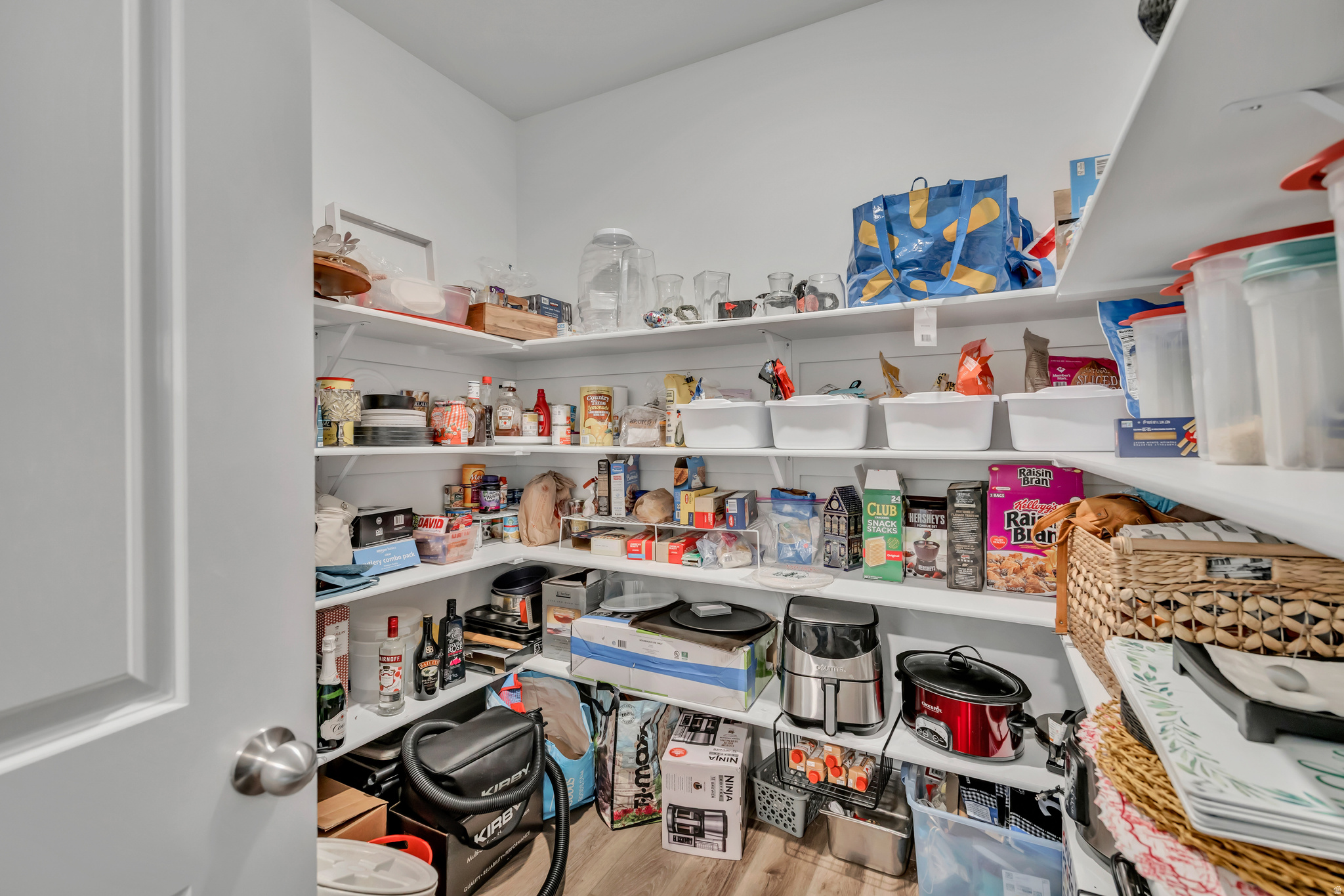 MOUNTAIN RIDGE - Residential