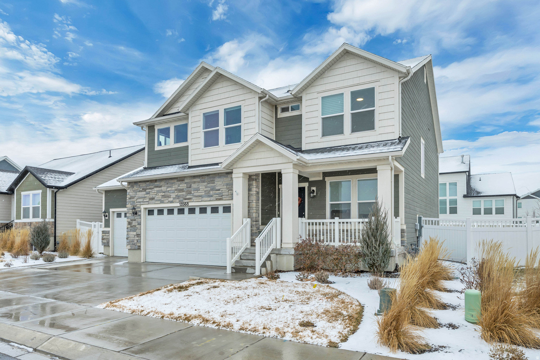 MOUNTAIN RIDGE - Residential