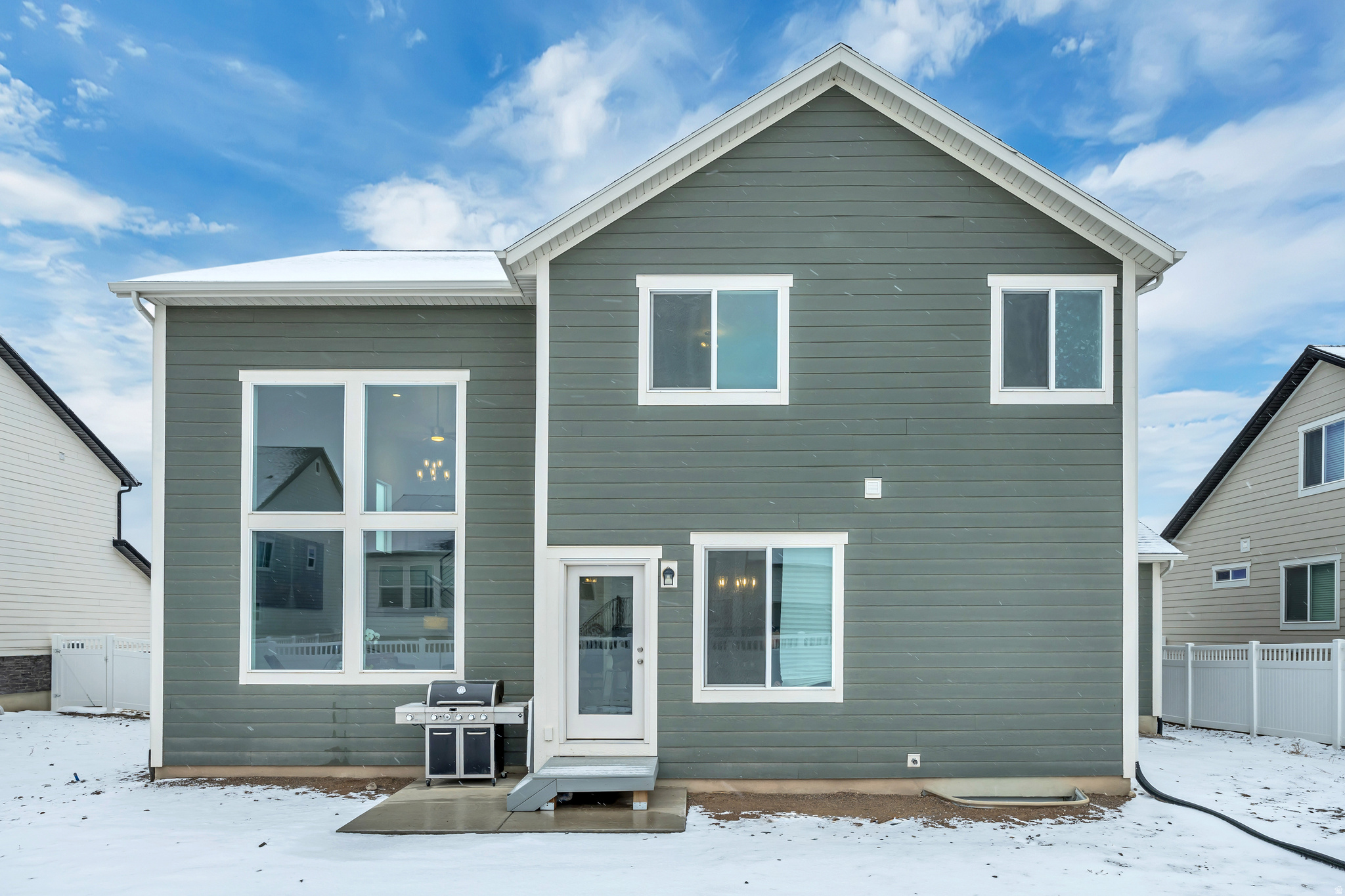 MOUNTAIN RIDGE - Residential