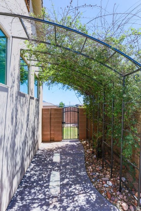 Tiny photo for 224 E 1175 S, Ivins, UT 84738 (MLS # 2158515)