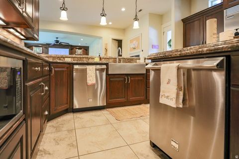 Tiny photo for 224 E 1175 S, Ivins, UT 84738 (MLS # 2158515)