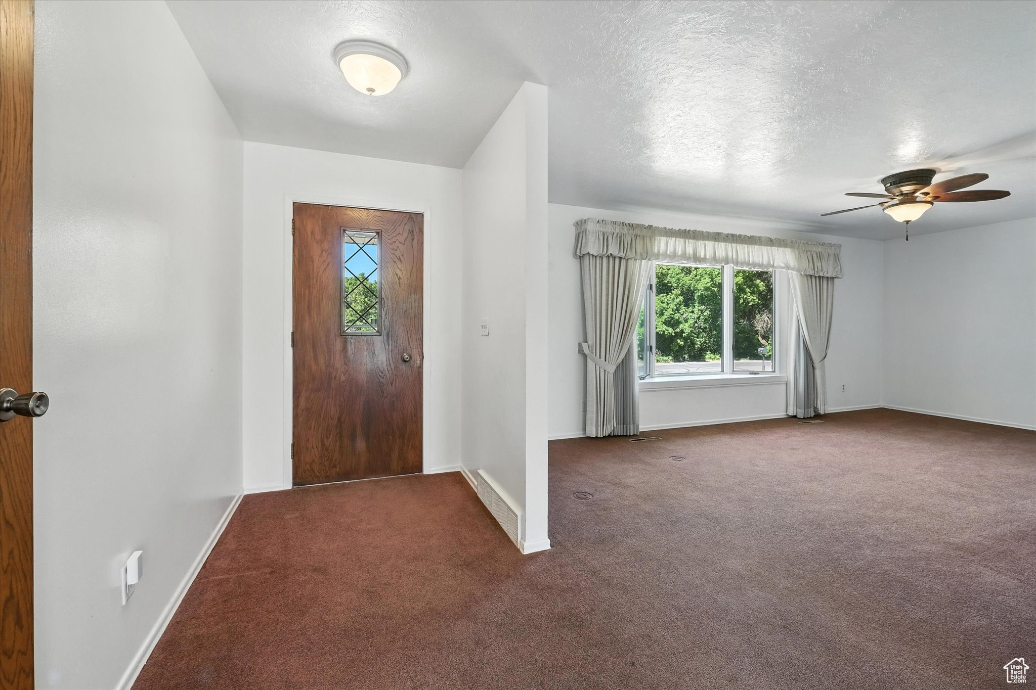 RIVER HEIGHTS - Residential