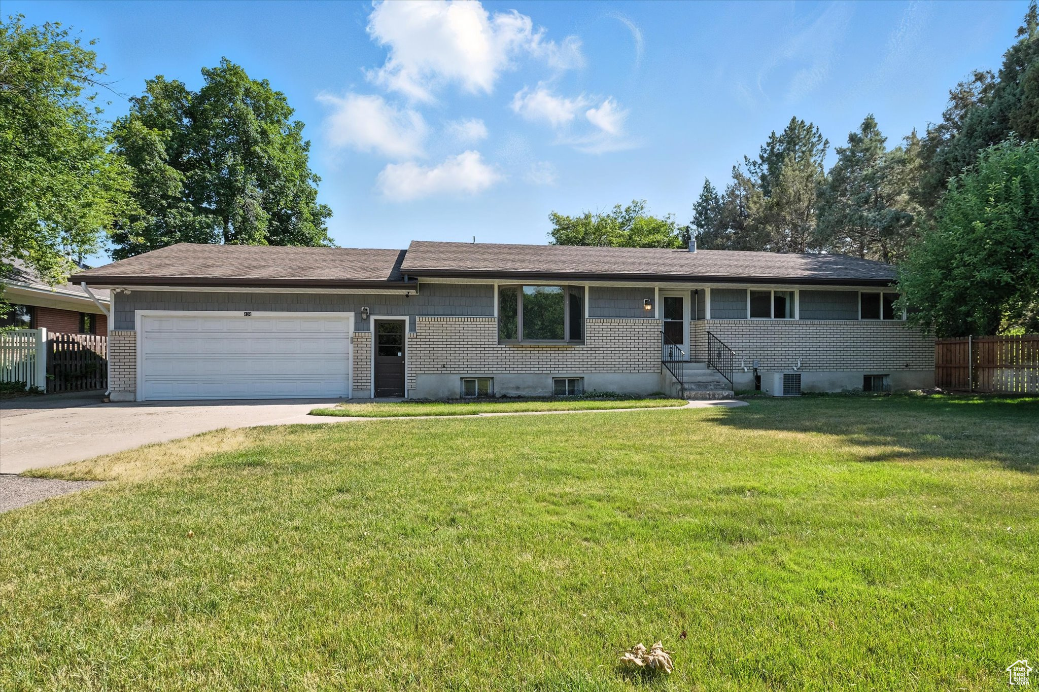 RIVER HEIGHTS - Residential