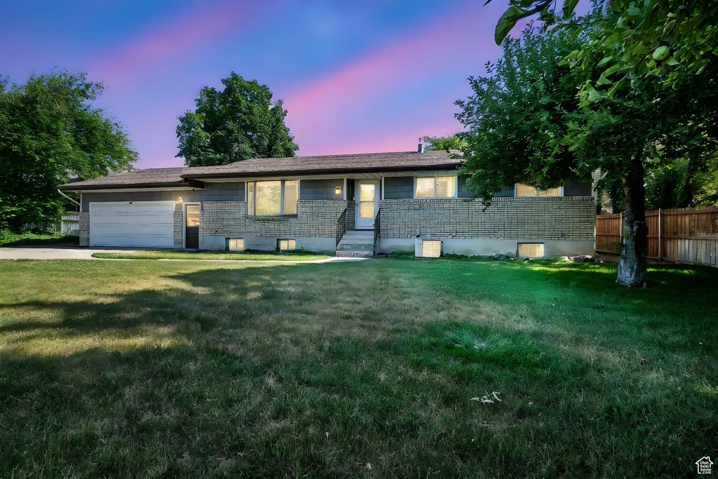 Photo of 434 RIVER HEIGHTS BLVD, River Heights, UT 84321 (MLS # 2095193)