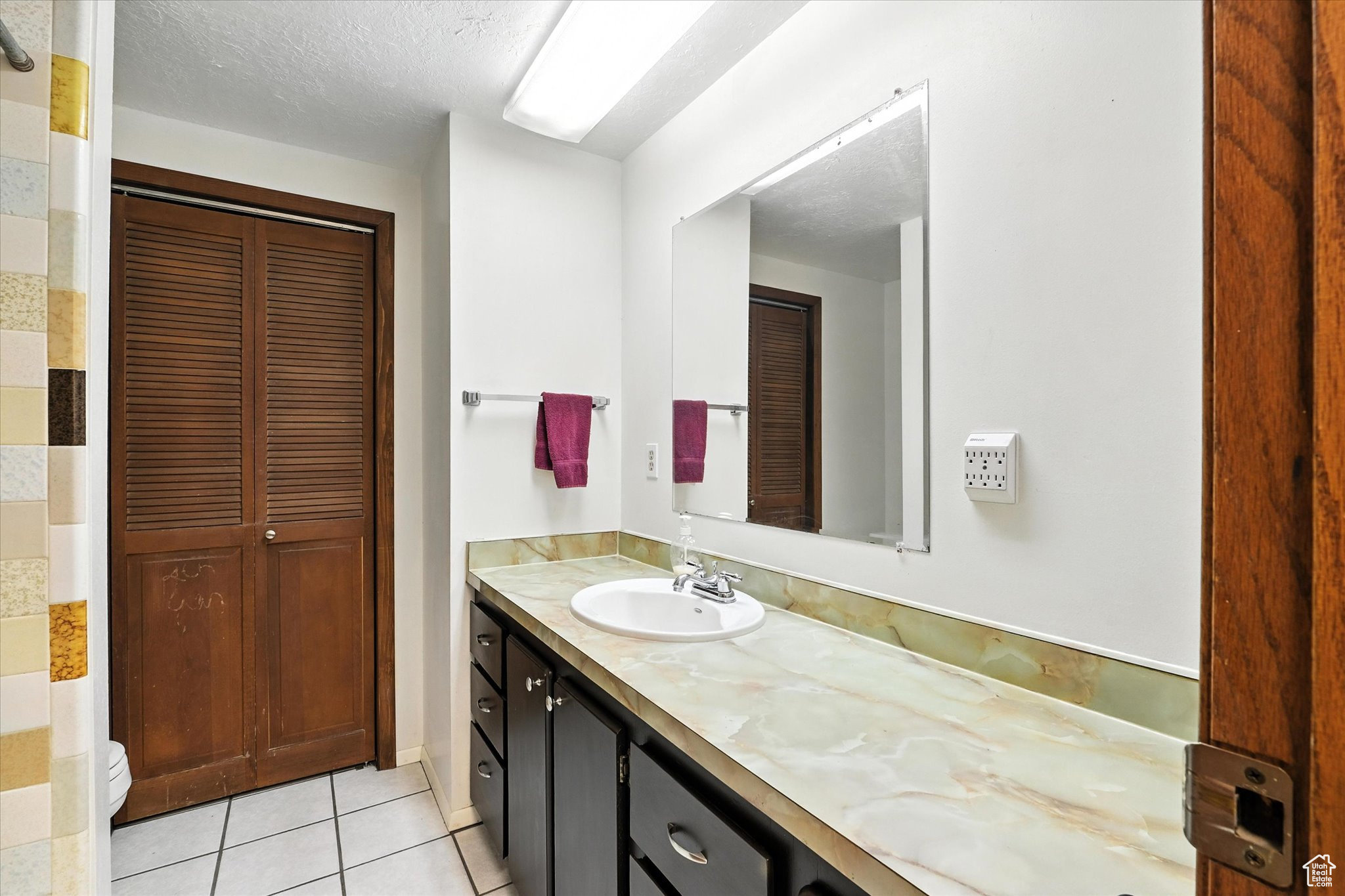 RIVER HEIGHTS - Residential