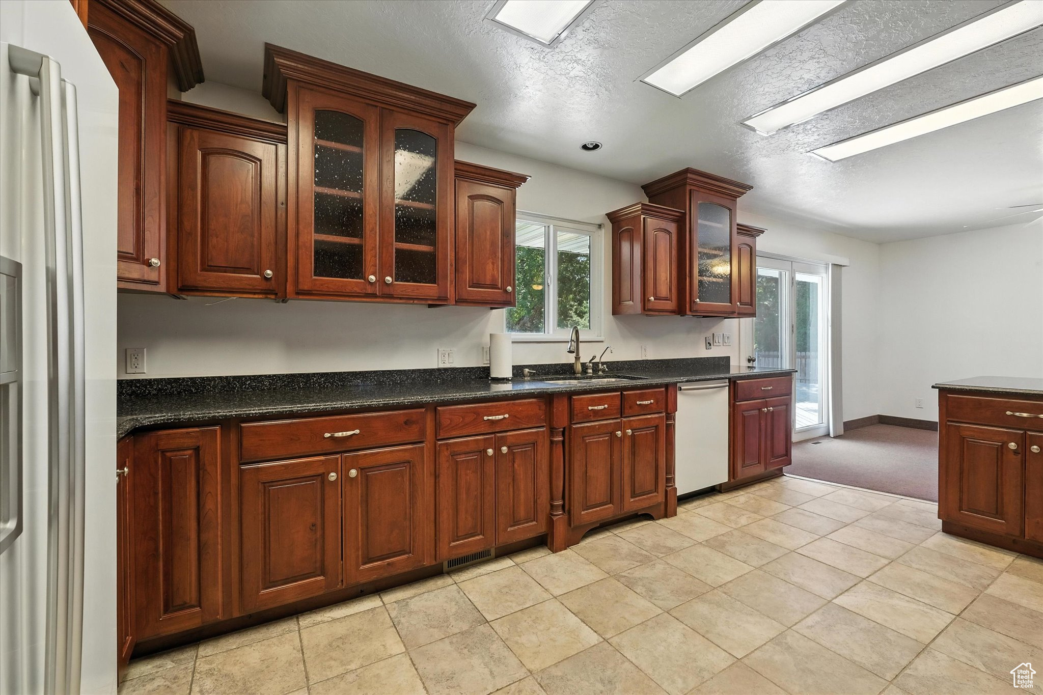 RIVER HEIGHTS - Residential