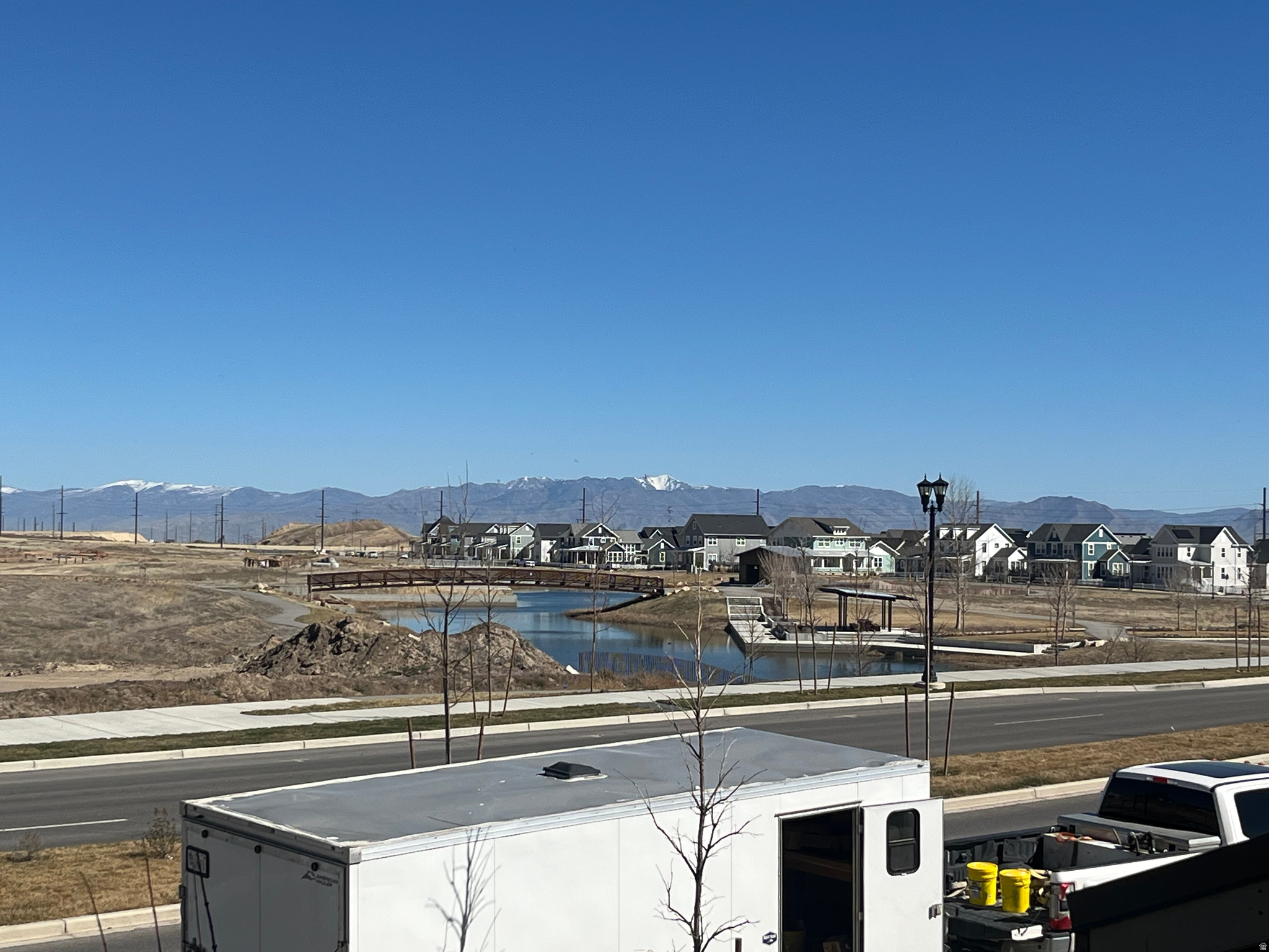 DAYBREAK - Residential