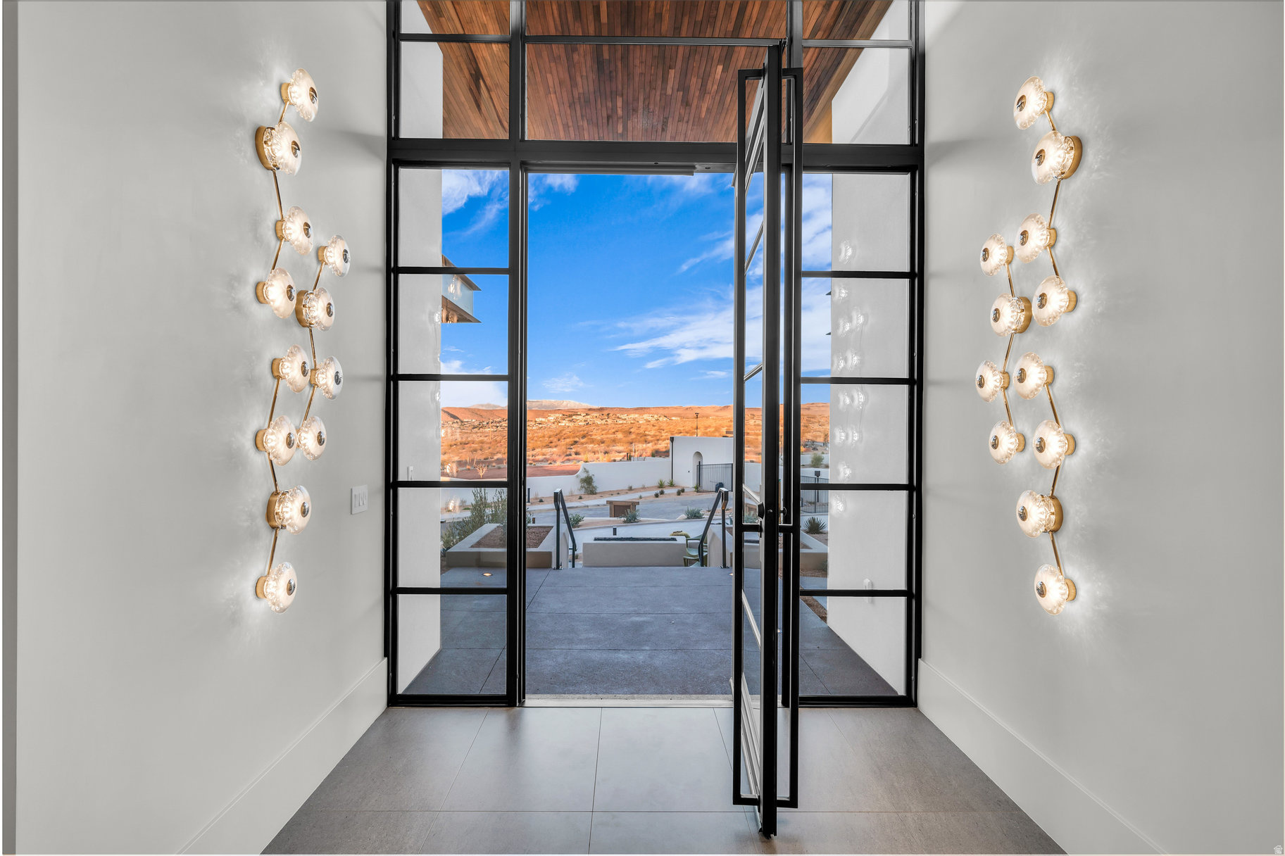 SOLENTE VILLAGE - Residential