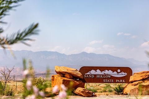 Tiny photo for 63 E COLIMA RD, Washington, UT 84780 (MLS # 2137234)