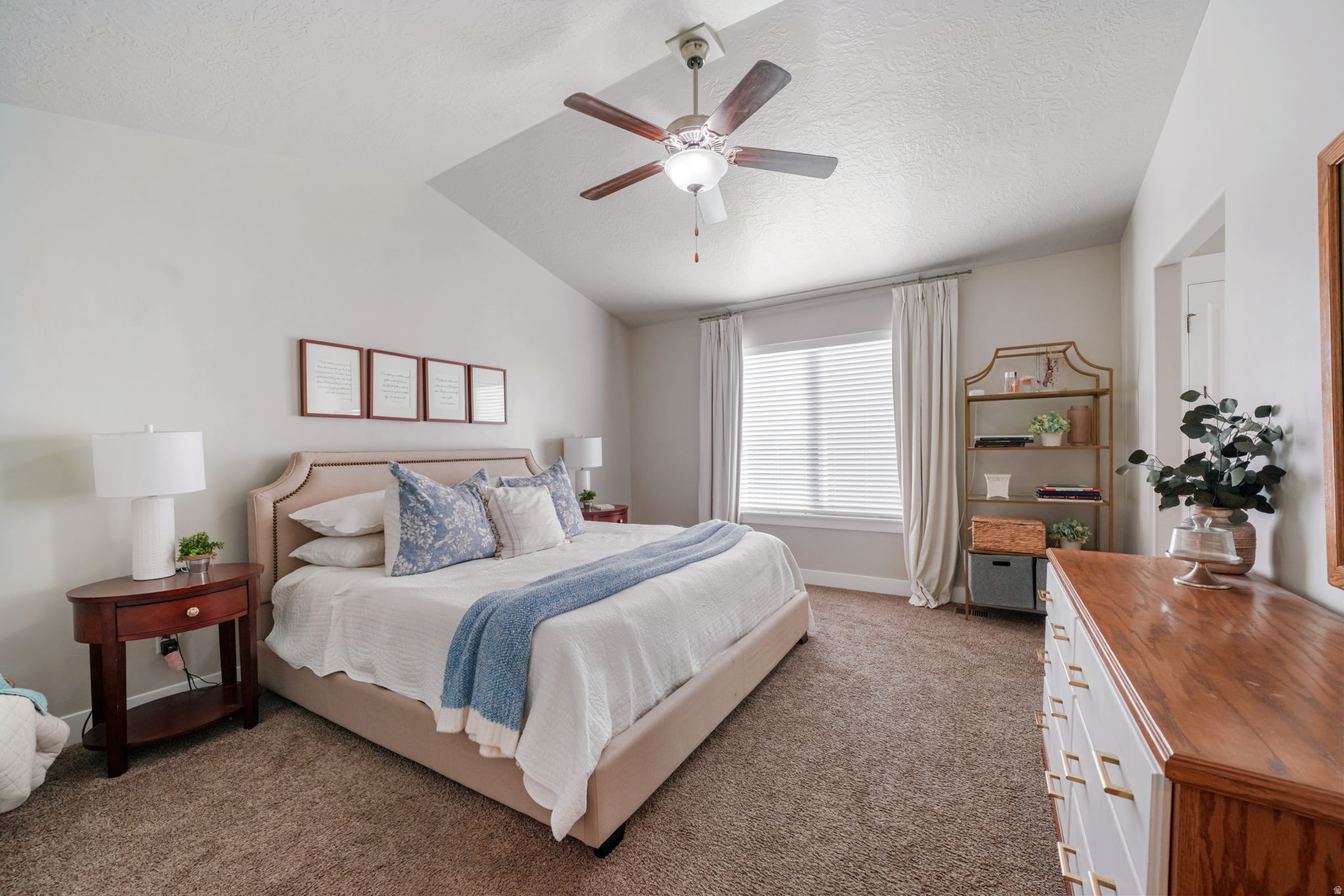 SALEM PARK - Residential