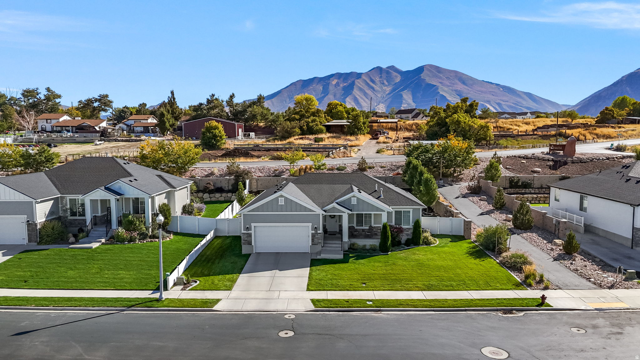 SALEM PARK - Residential