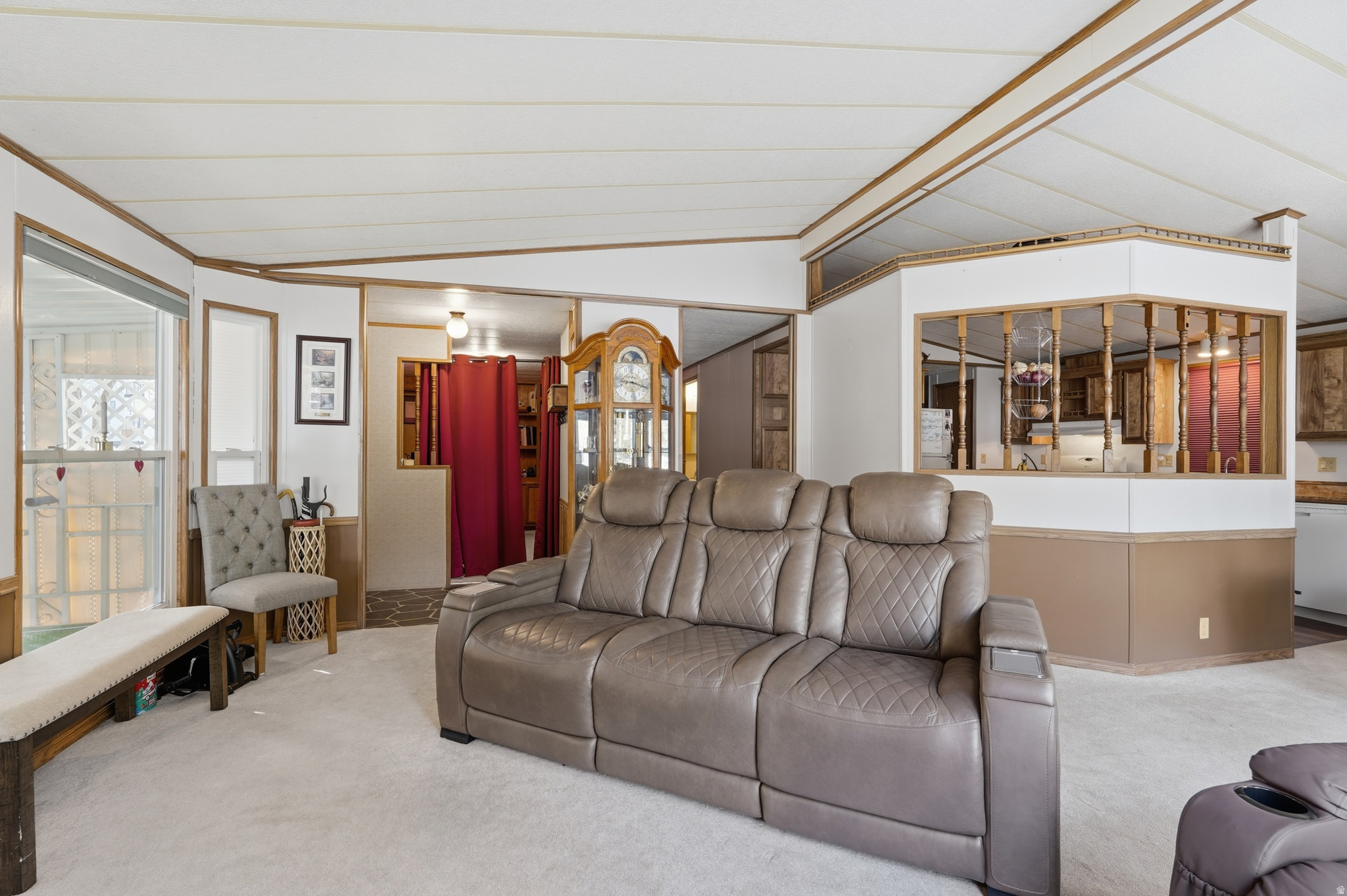 ALL SEASONS - Residential