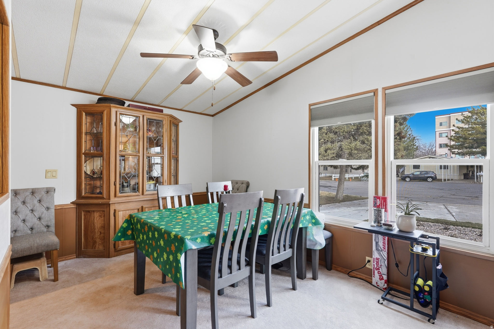 ALL SEASONS - Residential