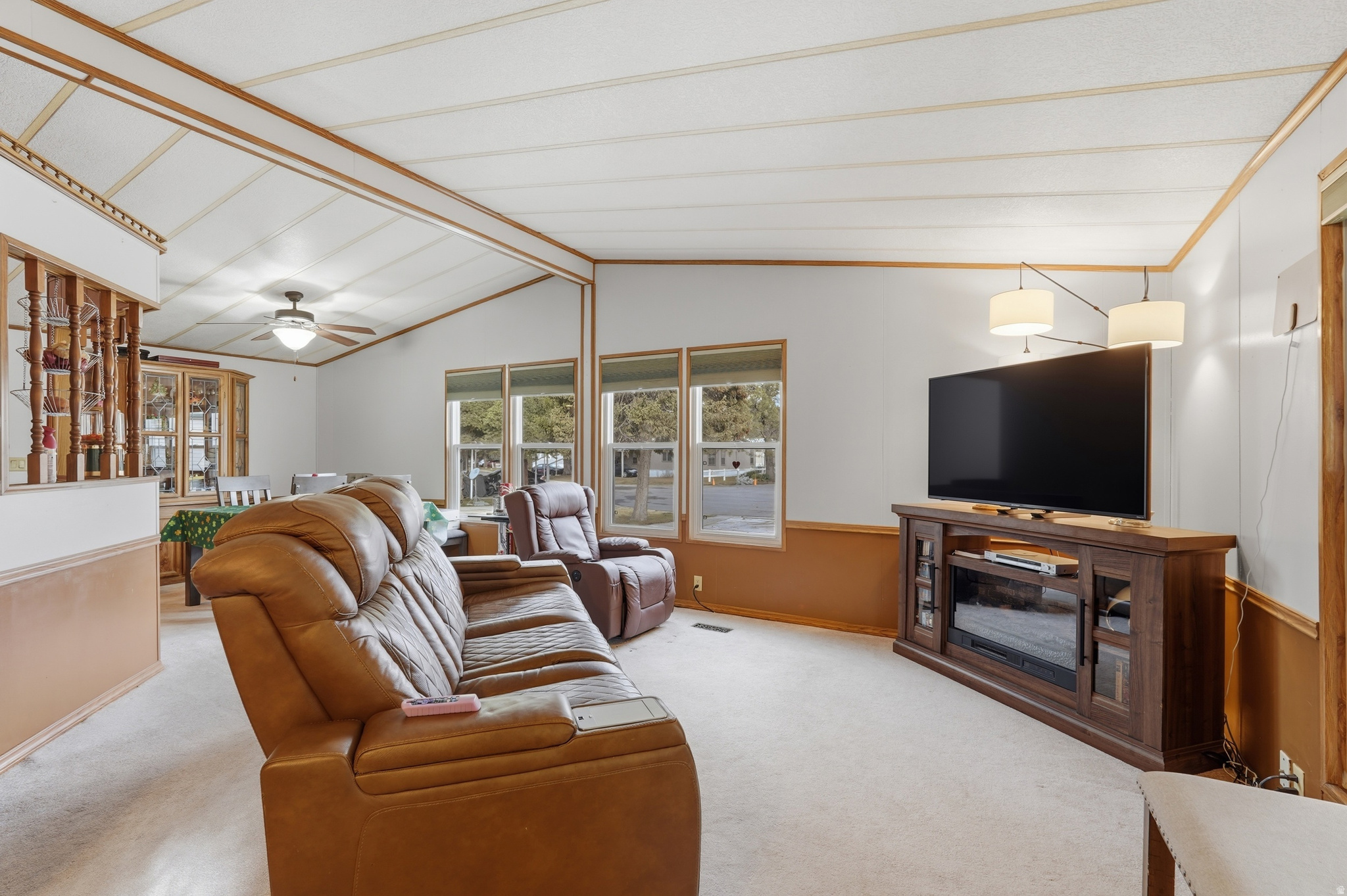 ALL SEASONS - Residential