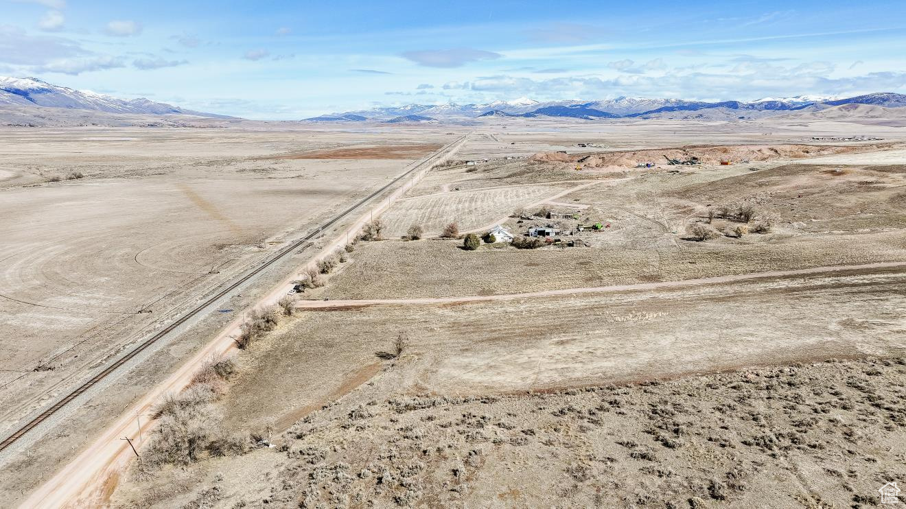 HULL LOT OF LITTLES SUBDIVISION - Land