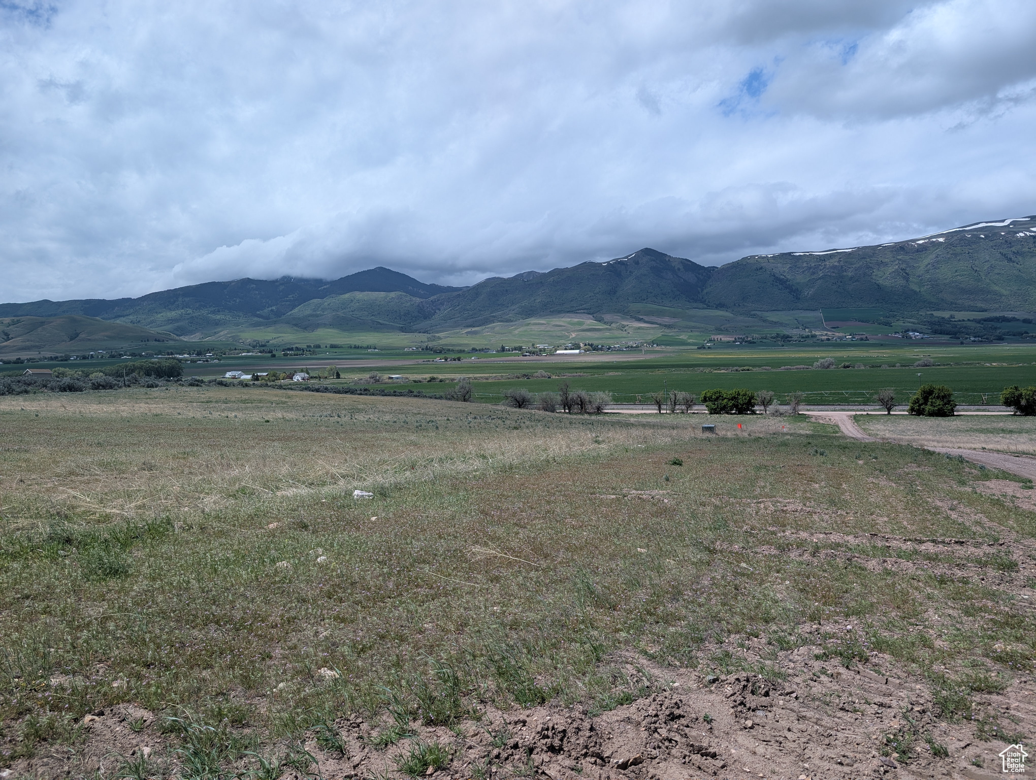 HULL LOT OF LITTLES SUBDIVISION - Land