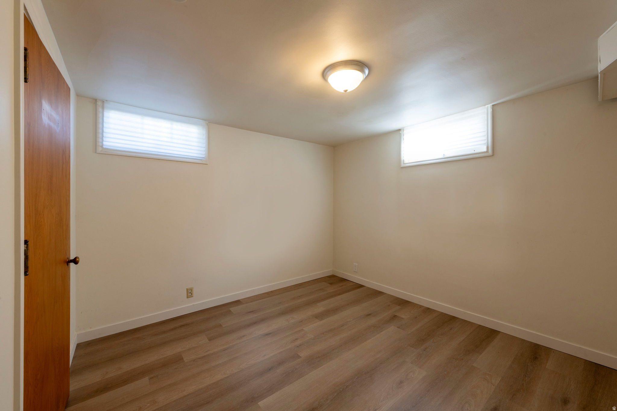 COLONIAL HILLS - Residential