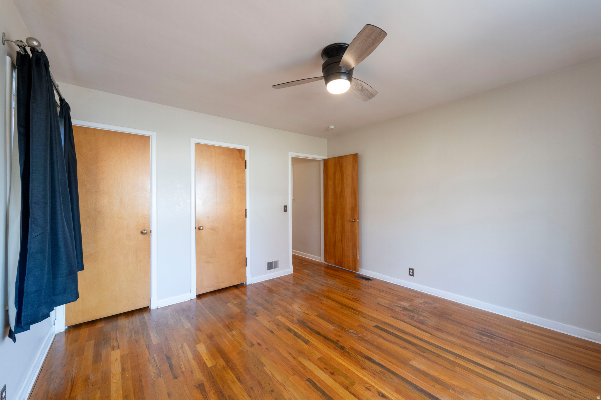 COLONIAL HILLS - Residential