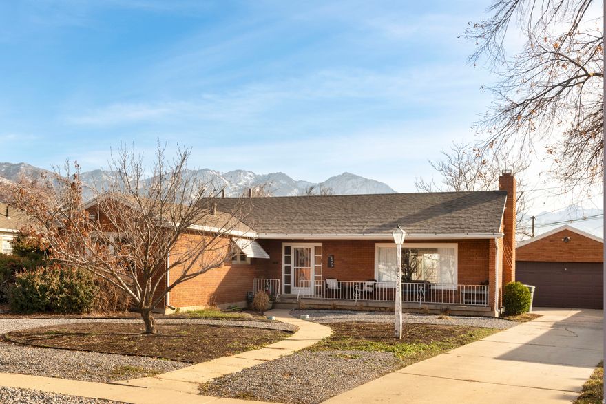 Fabulous 15th & 15th location on a unique .22-acre gully lot. Late-1940s brick modern featuring large picture windows in the living room that flood the space with natural light. Kitchen picture window overlooks a private backyard with no rear neighbors. Passive solar sunroom, hardwood floors, and a spacious sitting porch. Good-sized two-car garage. Xeriscaped front yard.  Located in one of Salt Lake City's most walkable neighborhoods, close to Emigration Market, Emigration Caf, Wasatch Hollow, Laird Park, King's English Bookshop, and numerous cafs and coffee shops.
