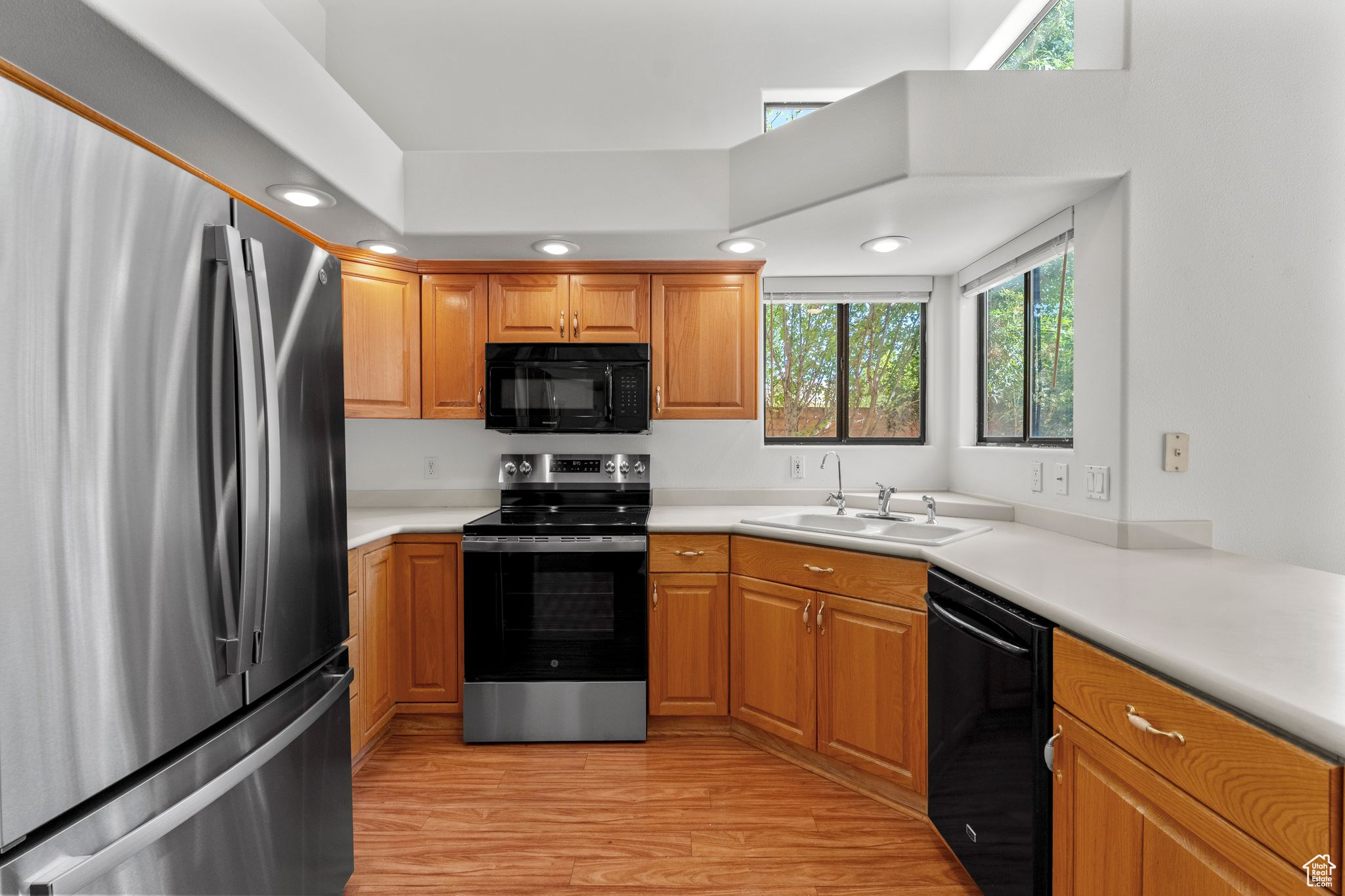 PARK AT GREEN VALLEY AMD - Residential