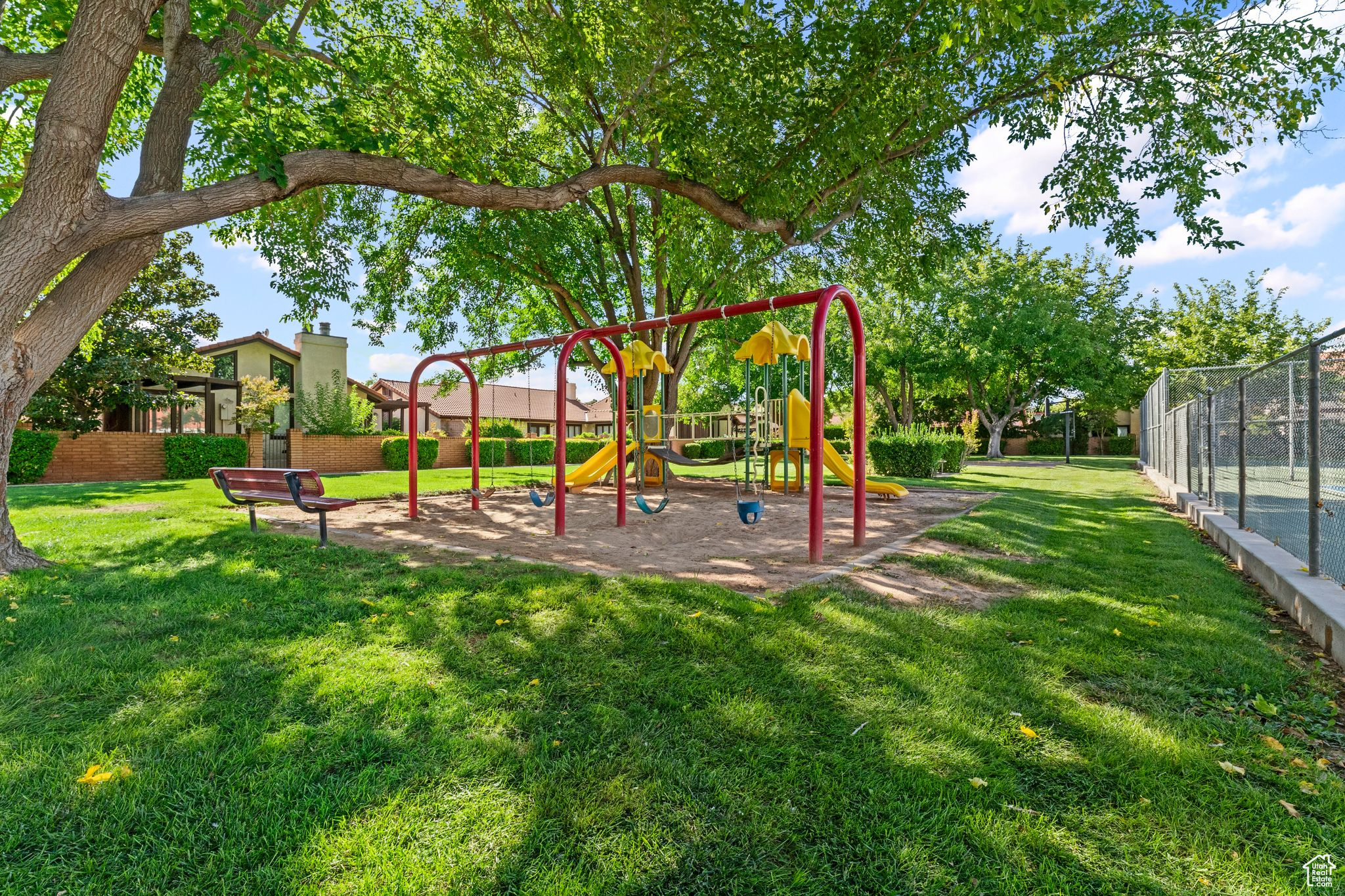 PARK AT GREEN VALLEY AMD - Residential