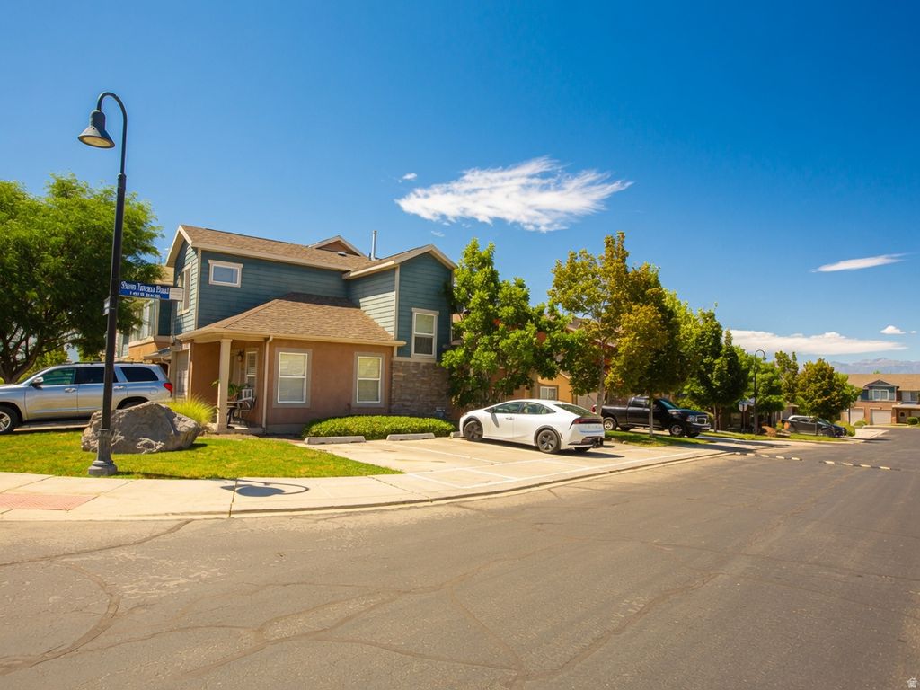 Photo of 14497 S STONE STREAM ST, Herriman, UT 84096 (MLS # 2170232)