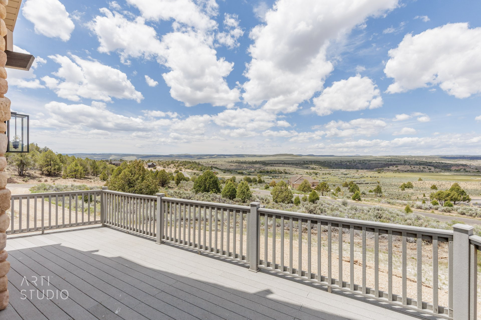 PAUNSAUGUNT CLIFFS SUBDIVISION - Residential
