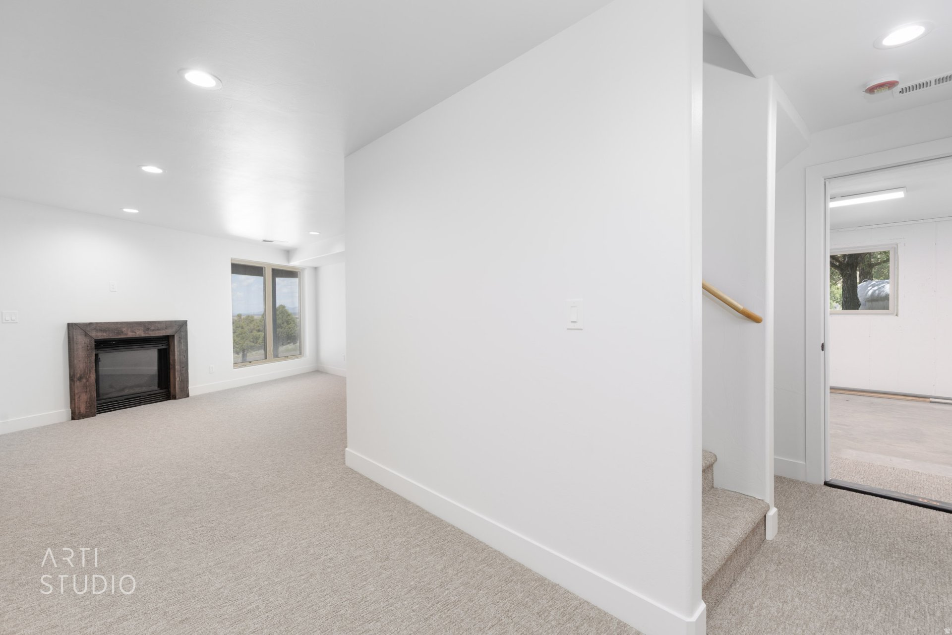 PAUNSAUGUNT CLIFFS SUBDIVISION - Residential
