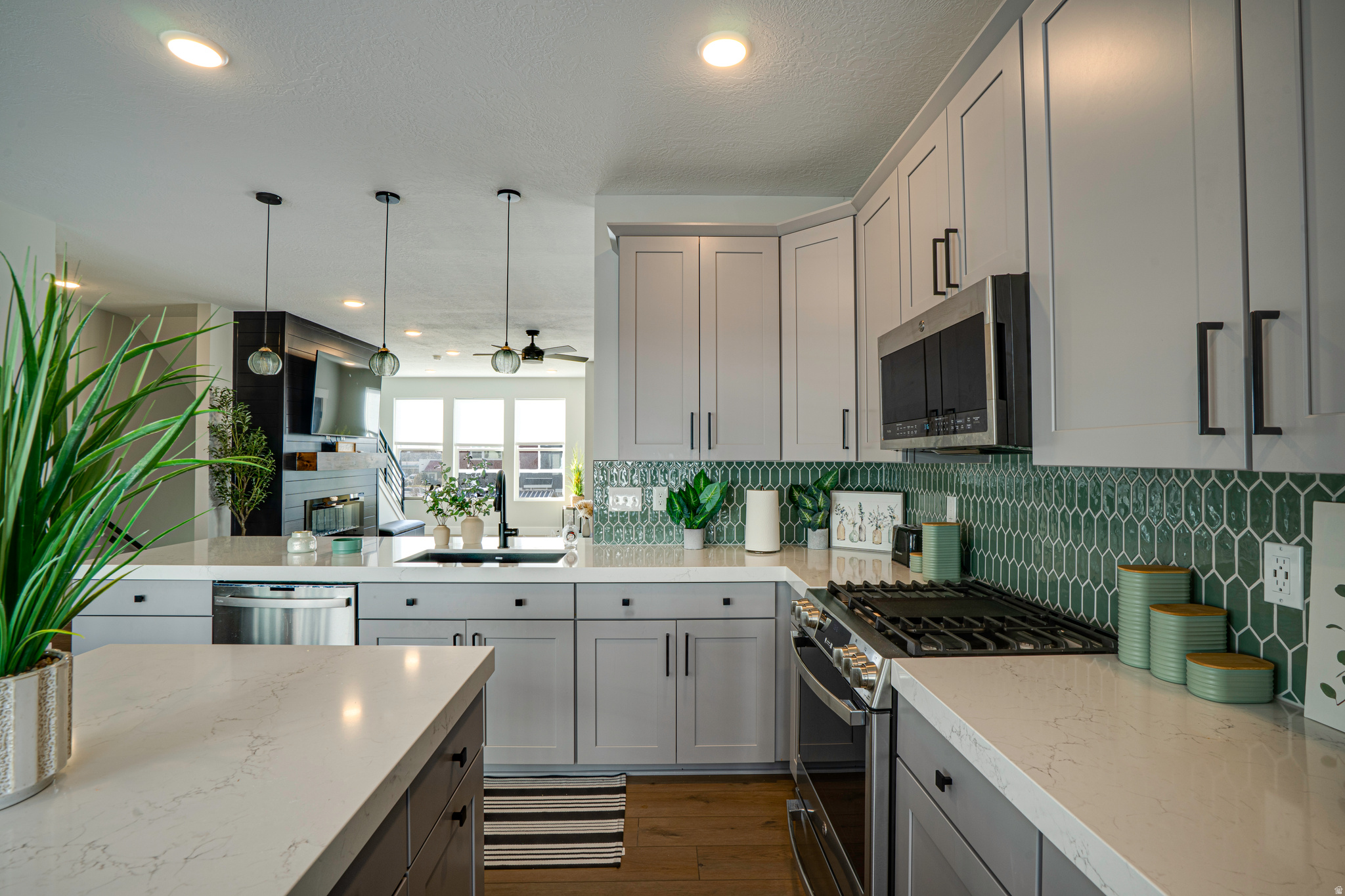 PRESTWICK - Residential