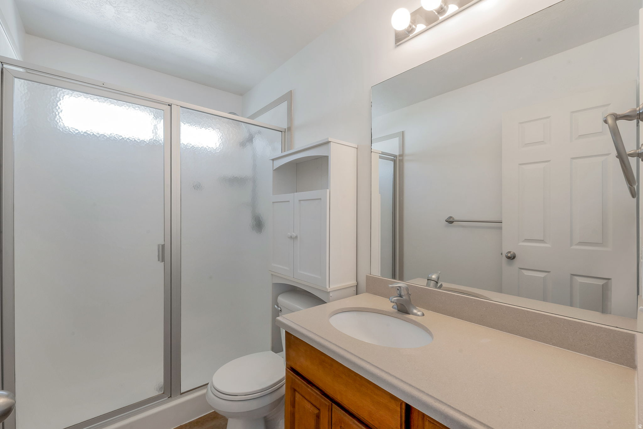 SILVER LAKE - Residential