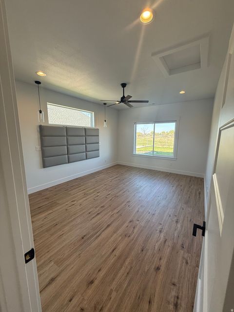 Tiny photo for 2295 S 3150 W, West Haven, UT 84401 (MLS # 2147487)