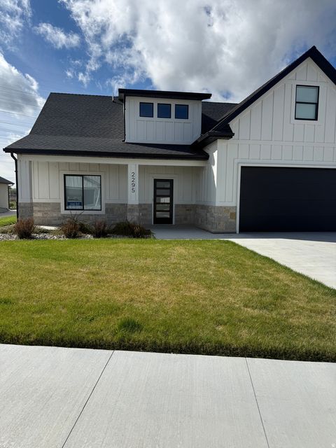 Tiny photo for 2295 S 3150 W, West Haven, UT 84401 (MLS # 2147487)