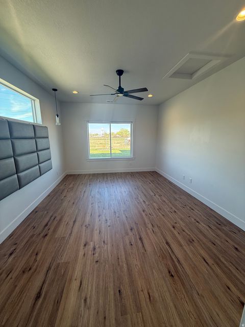 Tiny photo for 2295 S 3150 W, West Haven, UT 84401 (MLS # 2147487)