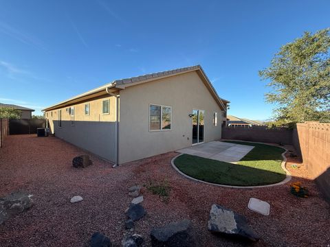 Tiny photo for 718 W 400 N, Hurricane, UT 84737 (MLS # 2120830)