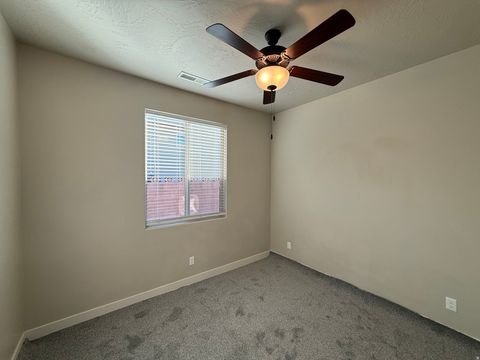 Tiny photo for 718 W 400 N, Hurricane, UT 84737 (MLS # 2120830)