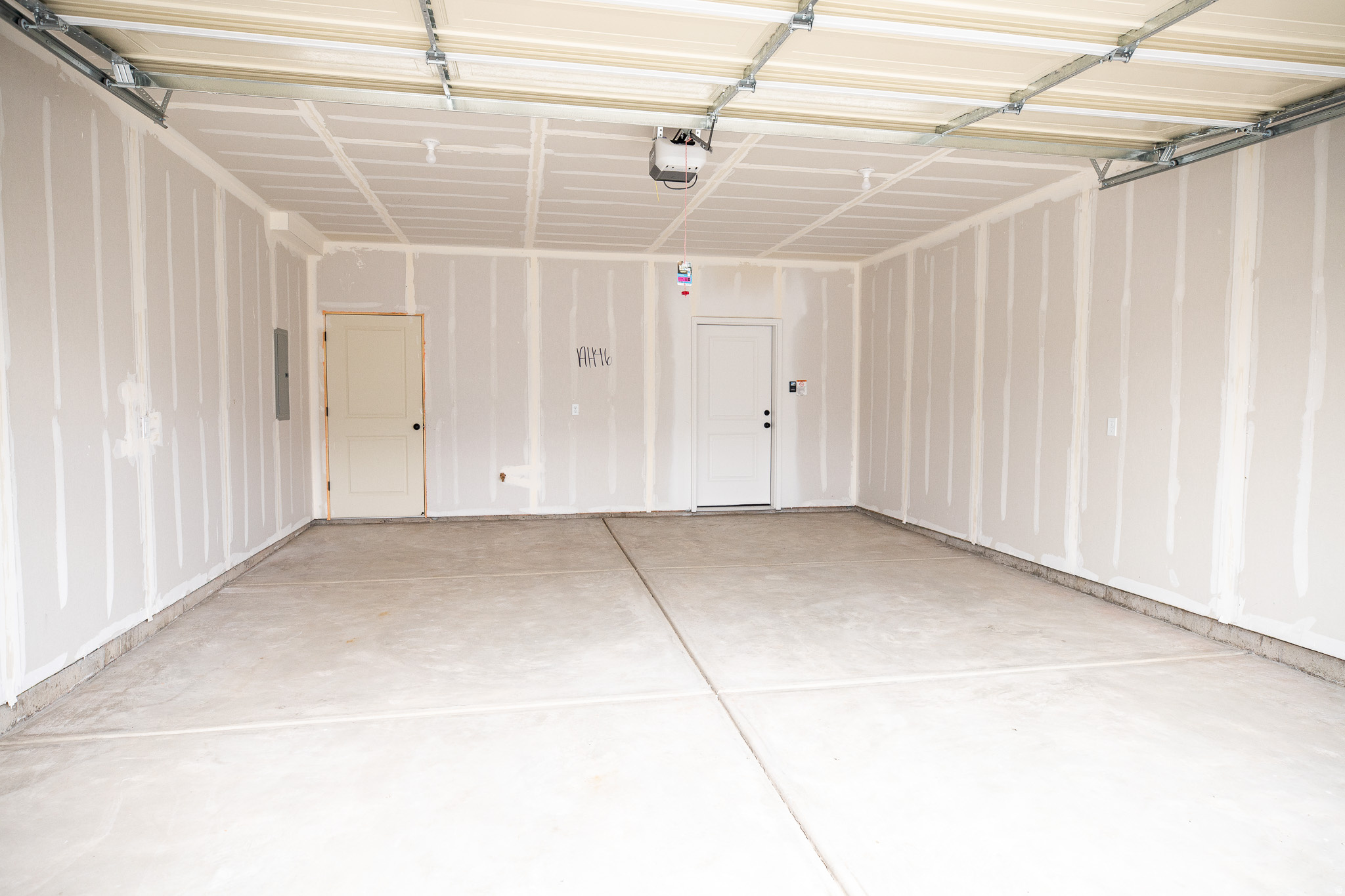 SALEM FIELDS - Residential